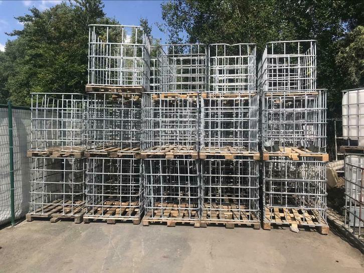 Houtkorven en Ibc vaten ook Algenvrije 1000 en 600 l, Diversen, Overige Diversen, Ophalen of Verzenden