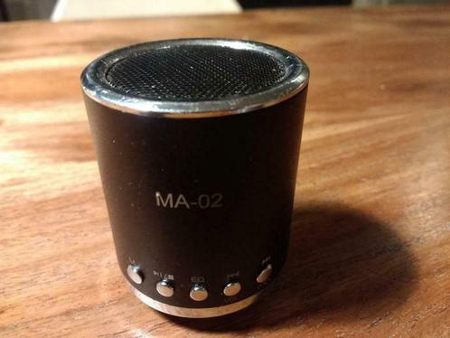 MA-02 Mini FM Radio en MP3-player, TV, Hi-fi & Vidéo, Radios, Comme neuf, Radio, Enlèvement ou Envoi