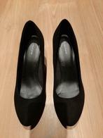 Zwarte pumps daim Graceland maat 39 NIEUW, Kleding | Dames, Schoenen, Ophalen of Verzenden, Nieuw