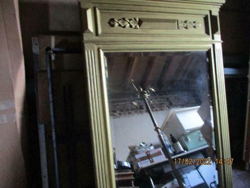 Oude spiegel. 40€, Antiek en Kunst, Antiek | Spiegels, Ophalen