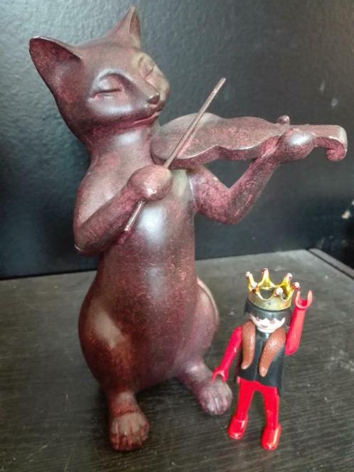 165) The Belgian cat en het lange stokje, Antiek en Kunst, Kunst | Beelden en Houtsnijwerken, Ophalen of Verzenden