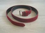 Ceinture velours rouge bordeaux taille 85, Vêtements | Femmes, Ceintures, Rouge, Enlèvement ou Envoi, 100 cm ou plus, Porté