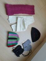 Mutsen sjaals handschoenen 2,5 per stuk, Ophalen of Verzenden, Zo goed als nieuw