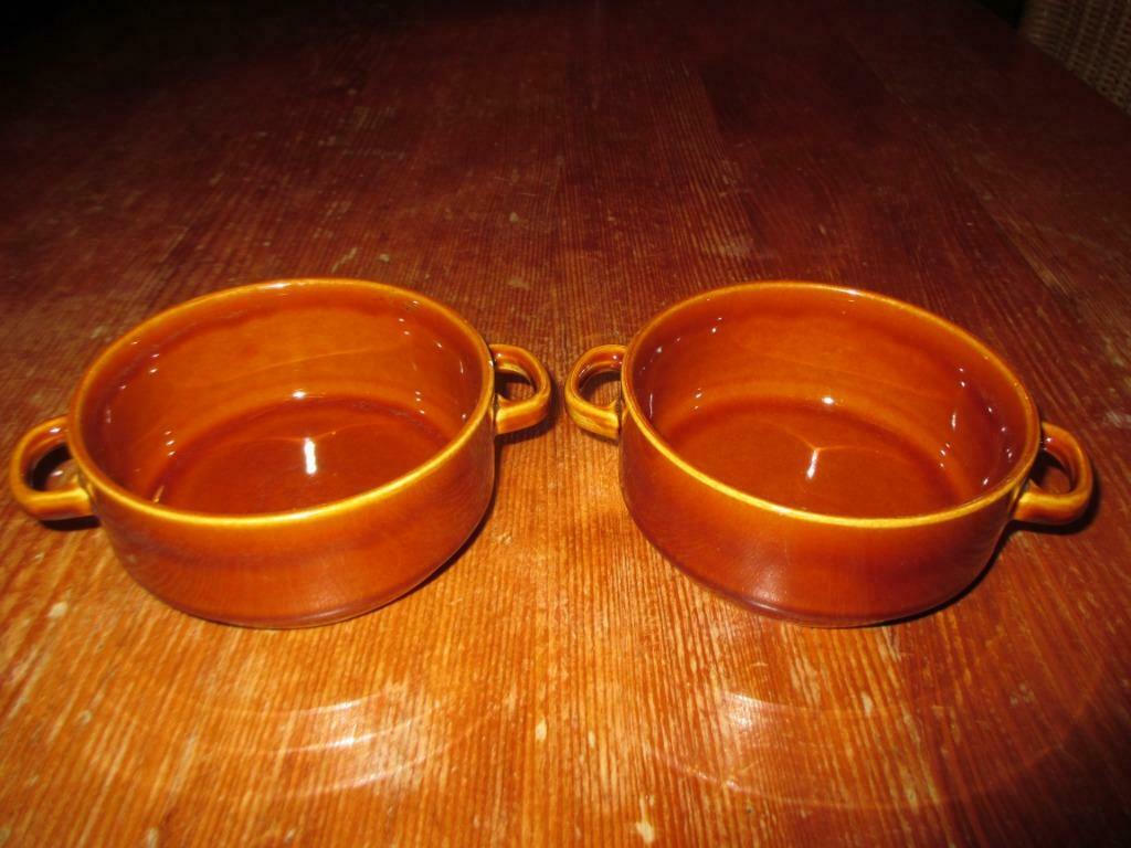 Paar bruine soepkommetjes, Gebruikt, Keramiek, Ophalen of Verzenden, Kom(men)