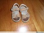 beige zomersandaaltjes maat 25, Kinderen en Baby's, Babykleding | Overige, Gebruikt