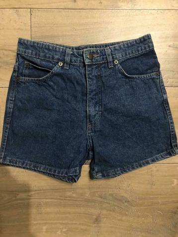 Short en jean - taille 28, Enlèvement ou Envoi, Comme neuf