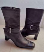 Jolies bottes en cuir brun avec boucles * impeccables * T39, Comme neuf, Brun, Enlèvement, Boots et Botinnes