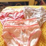 HELLO KITTY slips m 134/140 nieuwstaat 6stuks, Overige typen, Meisje, Ophalen of Verzenden, Zo goed als nieuw