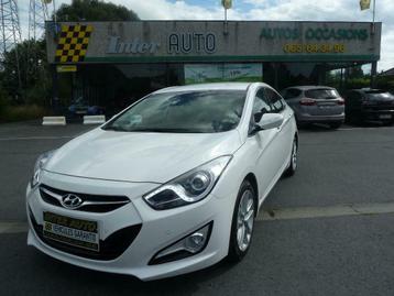 HYUNDAI I40 GPS CAMERA °INTER AUTO°