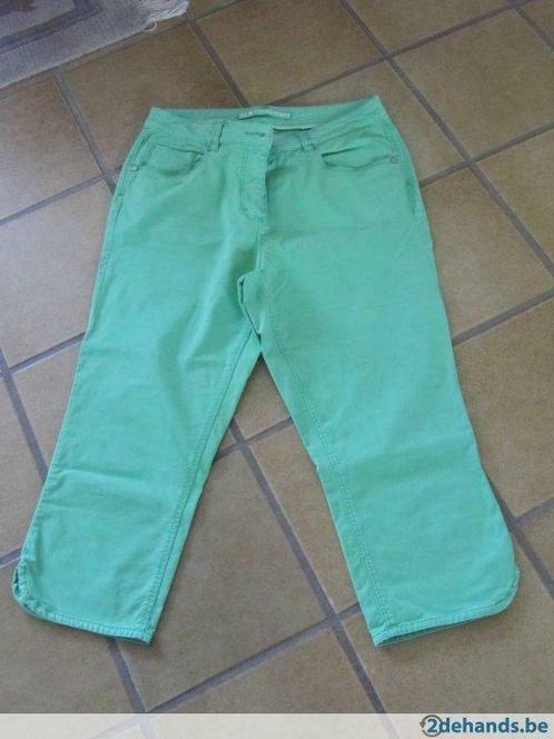 Giorgio Pants groene 3/4 broek maat 40, Kleding | Dames, Broeken en Pantalons, Gedragen, Maat 38/40 (M), Groen, Driekwart, Ophalen of Verzenden