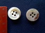 set van 5 knopen 16 mm wit parelmoer 4 dikke gaten. 2,5 mm B, Hobby en Vrije tijd, Ophalen of Verzenden, Nieuw