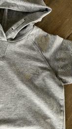 Grijze tuniek Twinset maat 128 met strass en capuchon ZGAN, Kinderen en Baby's, Meisje, Ophalen of Verzenden, Zo goed als nieuw