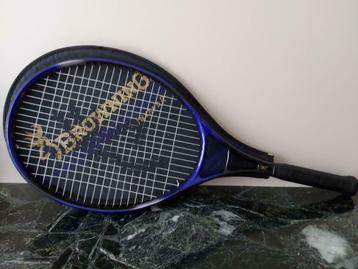 Tennis racketten beschikbaar voor biedingen