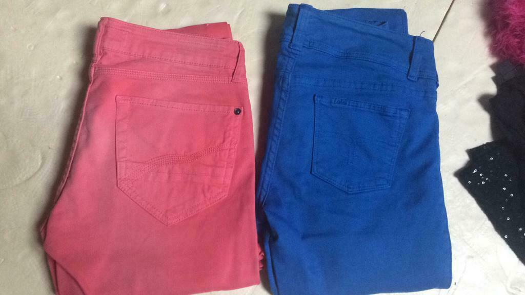 Pantalon neuf taille 34(27)xs, Enlèvement ou Envoi, Neuf, Fille, Pantalon