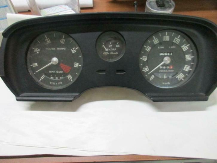 Compteur pour Alfa Romeo Giulia Ti 1300, Autos : Pièces & Accessoires, Tableau de bord & Interrupteurs, Alfa Romeo, Utilisé, Enlèvement