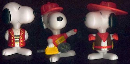 Snoopy in folklore-outfit: McDonalds-figuur van 1999 x 6, Collections, Jouets miniatures, Neuf, Envoi