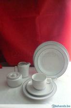 30delige set hotelporselein blauwe boord, Neuf, Assiettes(s)