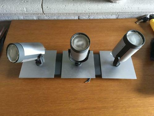 moderne plafondlamp Philips met 3 kantelbare spots, Huis en Inrichting, Lampen | Spots, Gebruikt, Plafondspot of Wandspot, Metaal of Aluminium