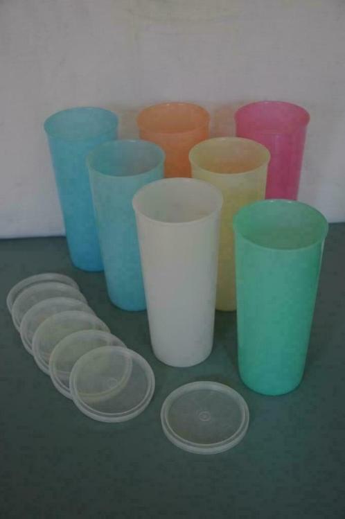 TUPPERWARE Beker met deksel, Huis en Inrichting, Keuken | Tupperware, Zo goed als nieuw, Beker of Kan, Blauw, Geel, Groen, Wit