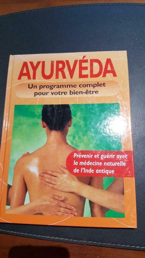 AYURVEDA - médecine indienne - programme complet bien être, Livres, Livres de cuisine, Comme neuf, Enlèvement ou Envoi