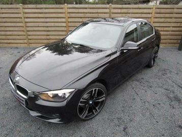 Bmw 318D(136pk) sportpack/navi/airco/pdc/blth/idrive/mod'14 beschikbaar voor biedingen