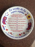 Assiette "La recette de la super copine", Maison & Meubles, Cuisine | Vaisselle, Enlèvement ou Envoi, Neuf, Porcelaine, Assiettes(s)