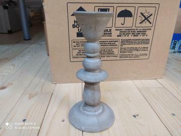 Chandelier beschikbaar voor biedingen