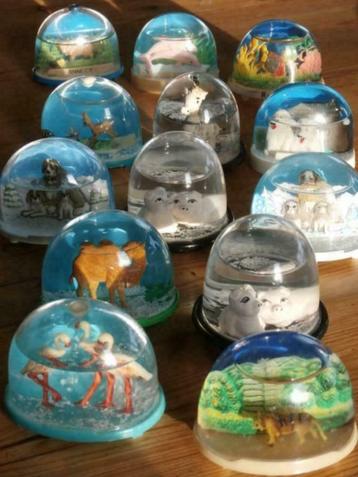 Lot de boules à neige (13 pcs.), Enlèvement ou Envoi, Comme neuf, Animal