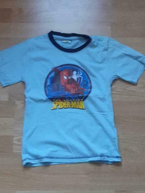T-shirt korte mouw Spiderman motief(Marvel)122-128-katoen, Kinderen en Baby's, Kinderkleding | Maat 128, Zo goed als nieuw, Jongen