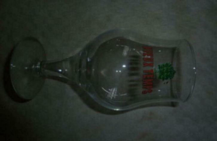 #H bier glas VIEUX TEMPS brasserie Grade Mont Saint Guibert, Collections, Verres & Petits Verres, Neuf, Verre à bière, Enlèvement ou Envoi