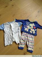 Kruippak / Pyjama C en A - maat 74 - 9 a 12 maand, Kinderen en Baby's, Babykleding | Maat 50, Gebruikt, Nacht- of Onderkleding