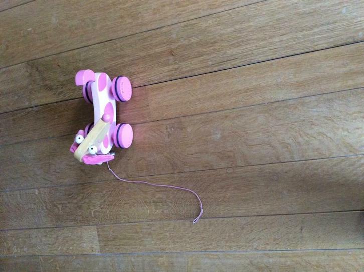 Houten trekhond Scratch trekdier hondje Lily te koop, Kinderen en Baby's, Speelgoed | Babyspeelgoed, Met wieltjes, Ophalen of Verzenden