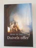 Boek Mieke de Loof Duivels offer Thriller Roman Literatuur, Ophalen of Verzenden, Zo goed als nieuw, M. de Loof