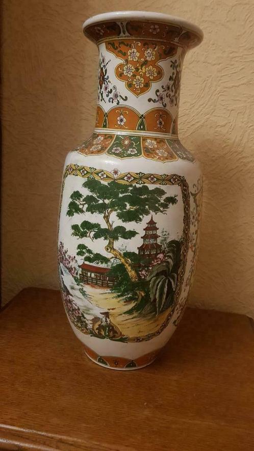 Beaux vases japonais OSAKA, Antiquités & Art, Antiquités | Vases, Enlèvement