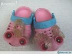 Pantoffels schoentje slippers . in bijenvorm, Kinderen en Baby's, Verzenden, Nieuw
