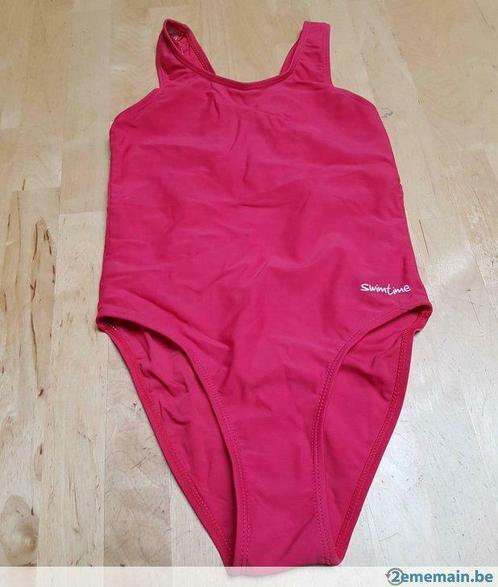 Maillot de bain rouge 1 pièce fille 152, Kinderen en Baby's, Kinderkleding | Maat 152, Gebruikt, Meisje, Sport- of Zwemkleding