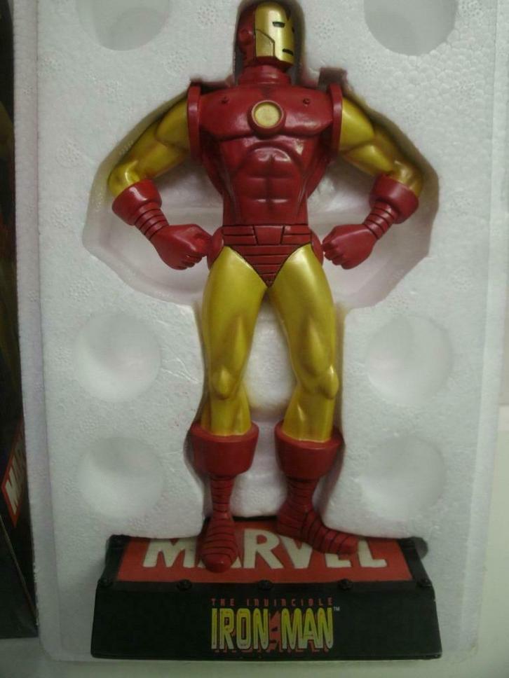 Avengers standbeeld, Verzamelen, Complete verzamelingen en Collecties, Ophalen of Verzenden