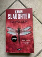 Boek Karin Slaughter - Gevallen, Enlèvement ou Envoi, Karin Slaughter