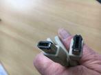 lange usb data ethernet-kabel. 2 mtr, Computers en Software, Pc- en Netwerkkabels, Ophalen of Verzenden, Gebruikt