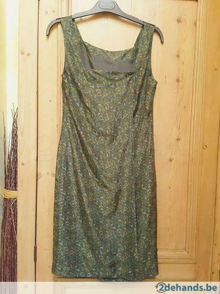 NIEUW 100 % zijden jurkje. Italiaanse maat 42, Kleding | Dames, Jurken, Nieuw, Maat 38/40 (M), Ophalen of Verzenden