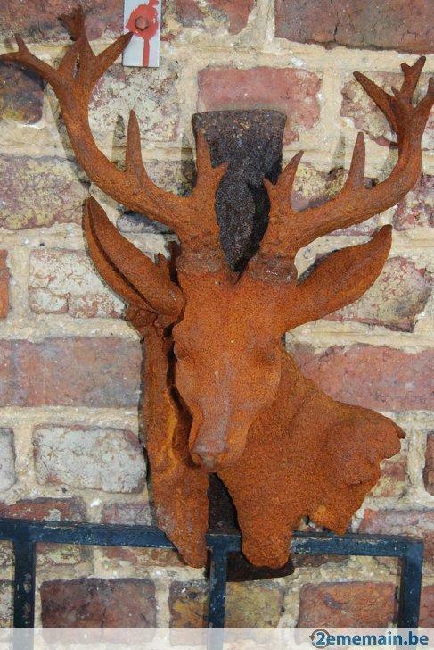 Kop, trofee, buste van een gietijzeren hert om op te hangen, Huis en Inrichting, Woonaccessoires | Wanddecoraties, Gebruikt, Ophalen of Verzenden