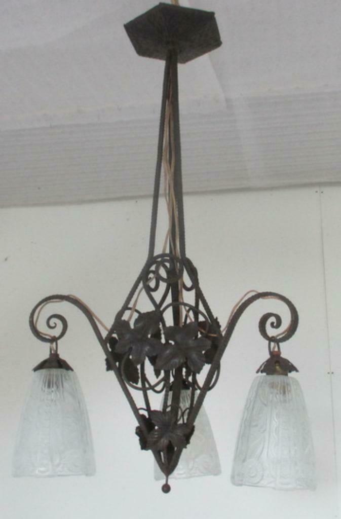 art deco smeedijzeren lamp met drie  kappen Donna Paris 13, Antiek en Kunst, Antiek | Verlichting, Ophalen