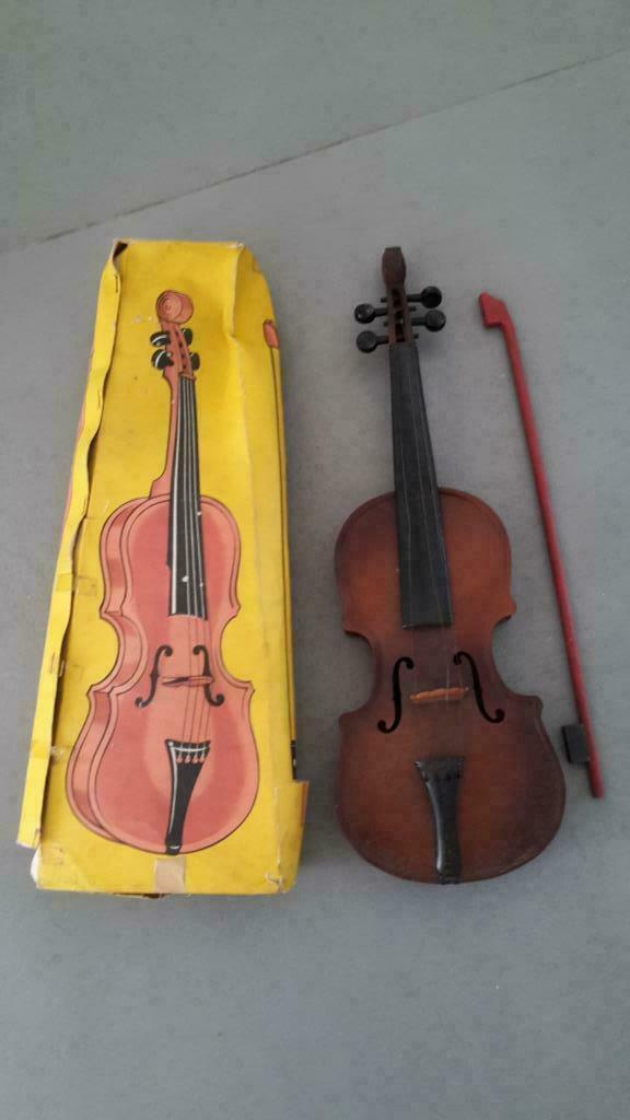 Blikken viooltje in originele doos (1940), Antiek en Kunst, Antiek | Speelgoed, Ophalen of Verzenden