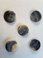 boutons de nacre 22 mm 2 trous noir-gris-blanc B22132N, Hobby & Loisirs créatifs, Enlèvement ou Envoi, Neuf