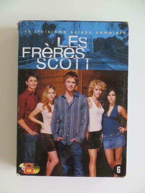 Coffret 6 DVD Les frères Scott (One Tree Hill) saison 3, CD & DVD, DVD | TV & Séries télévisées, Utilisé, Autres genres, Coffret