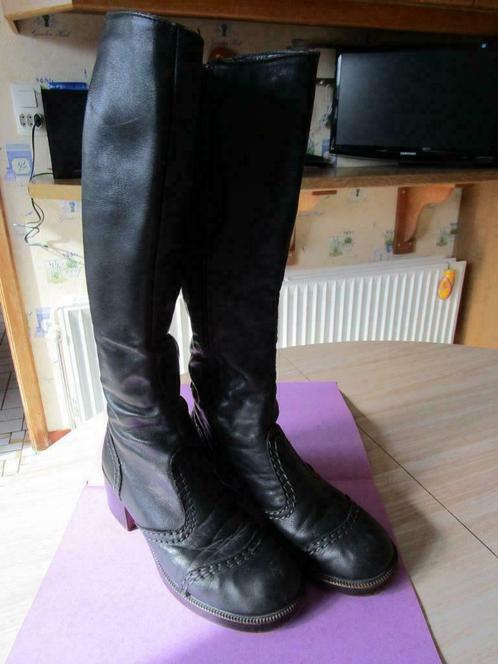 Laarzen maat 37, Kleding | Dames, Schoenen, Gedragen, Hoge laarzen, Zwart, Ophalen of Verzenden