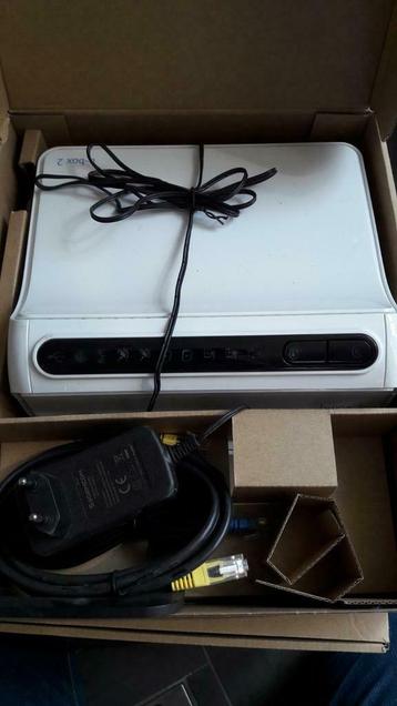 Modem router B-box 2, Enlèvement ou Envoi, Comme neuf