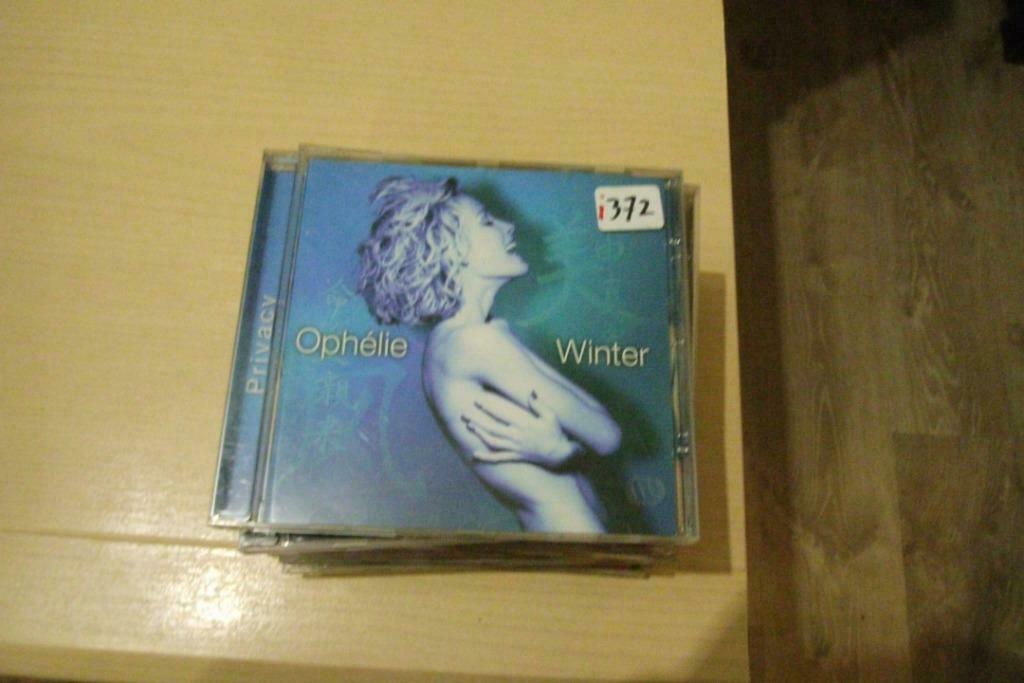 ophelie winter, Enlèvement ou Envoi