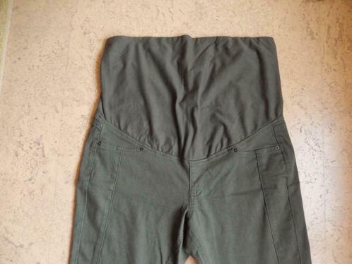 groene zwangerschapsbroek - Mama - 46, Kleding | Dames, Zwangerschapskleding, Zo goed als nieuw, Broek of Spijkerbroek, Maat 46/48 (XL) of groter