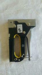 Cloueuse agrafeuse top craft, Bricolage & Construction, Outillage | Autres Machines, Enlèvement ou Envoi, Comme neuf